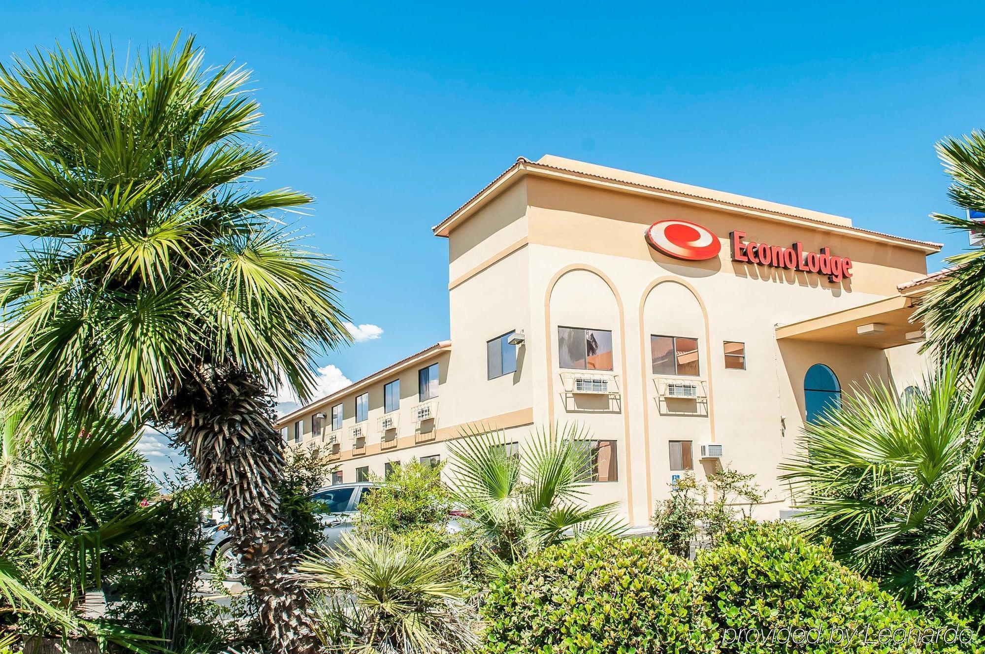 Econo Lodge Las Cruces University Area Exterior photo